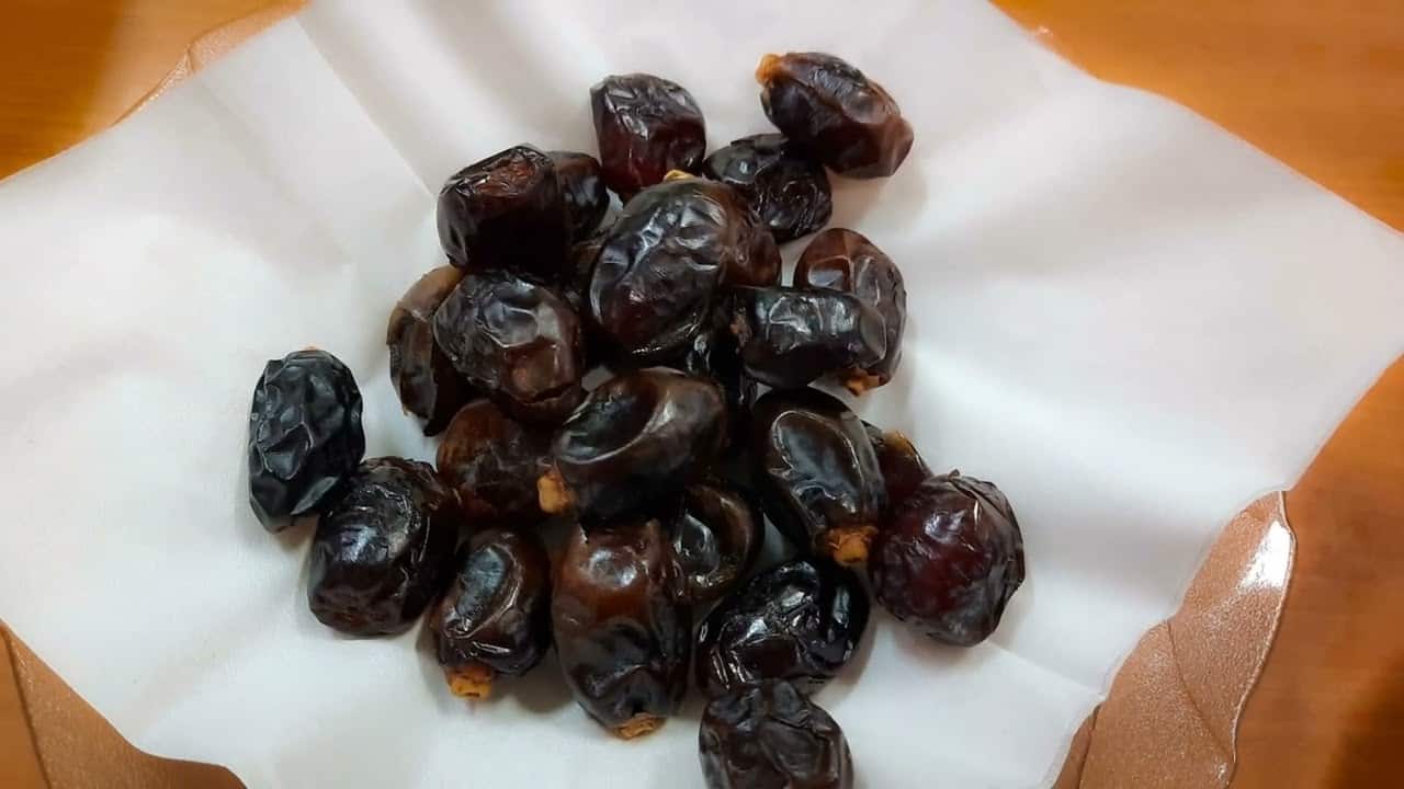تصویر 1 از خرما مضافتی نخل نواب تولید شده با انتخاب خرمای دستچین